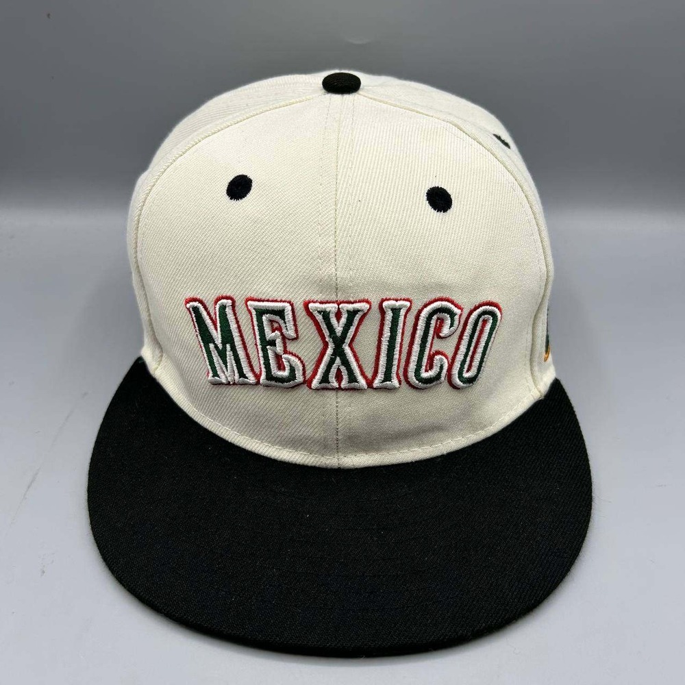 Mexico Hat Men White Black Embroidered Rings & Crwns Snap Back Cap